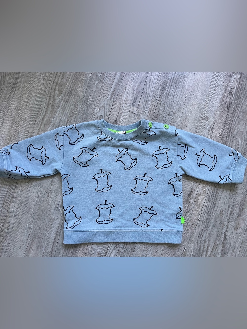 Mon Coeur Light Blue Apple-Print Sweatshirt